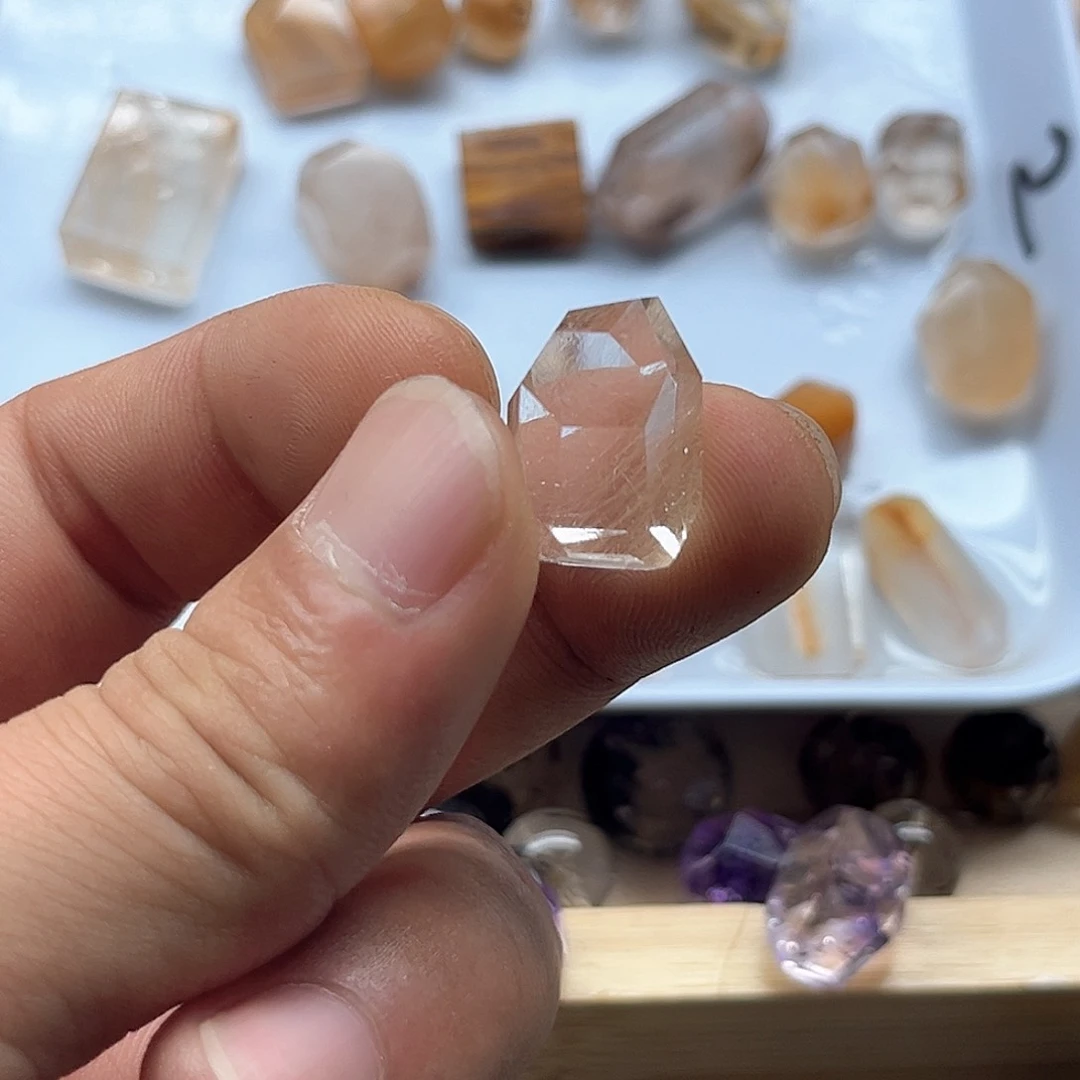 水晶无未镶嵌滢*虫水晶556