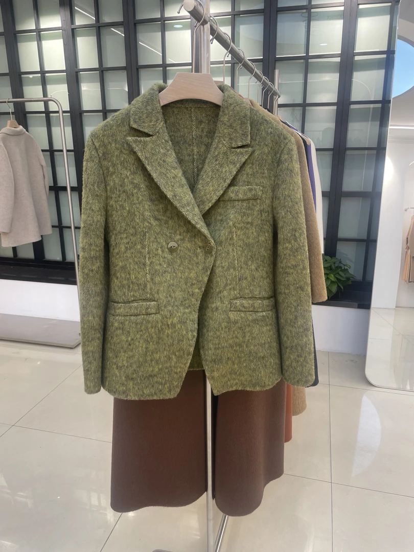 混绿色西装短款羊毛大衣单色