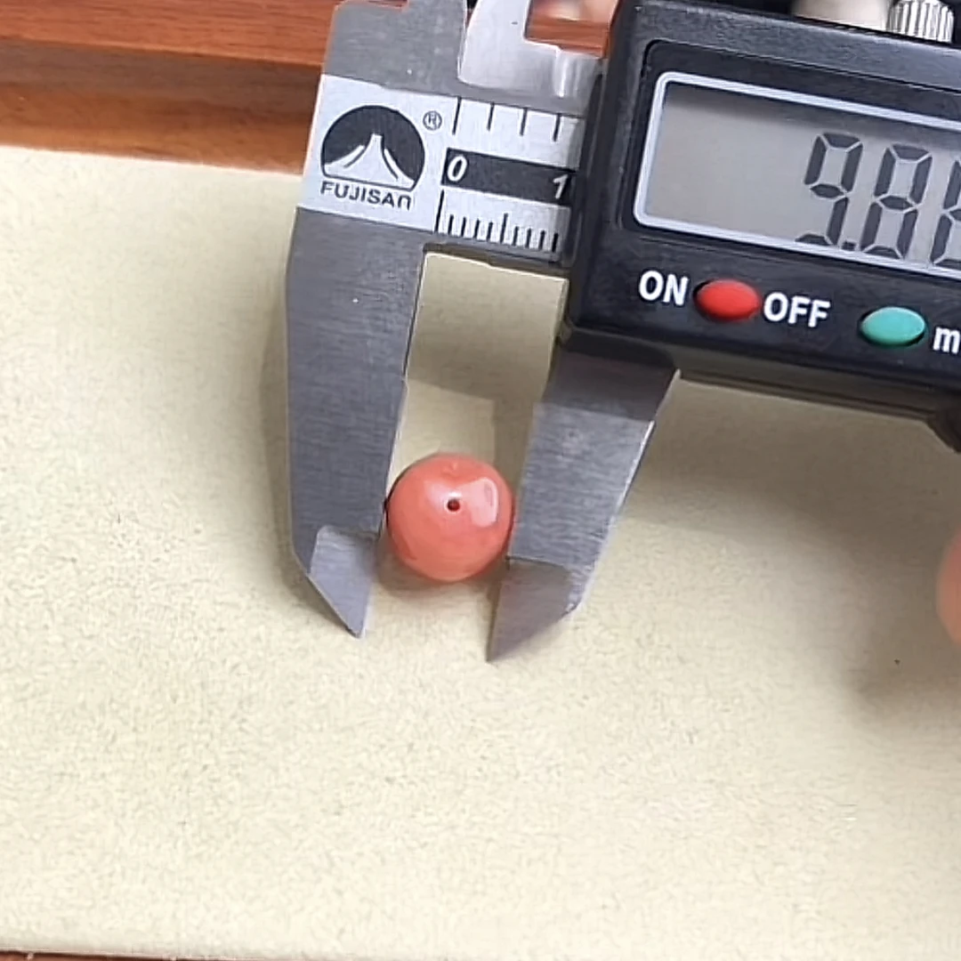 momo珊瑚桶珠一颗