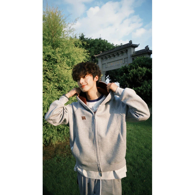 FORNINES微短款撞色刺绣双拉链开衫卫衣男女轻奢秋冬款新款外套