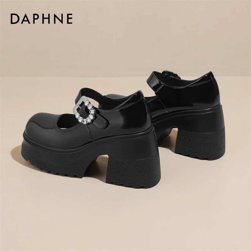 达芙妮潮酷流行粗跟乐福鞋2025春季新款女鞋优雅增高舒适百搭单鞋