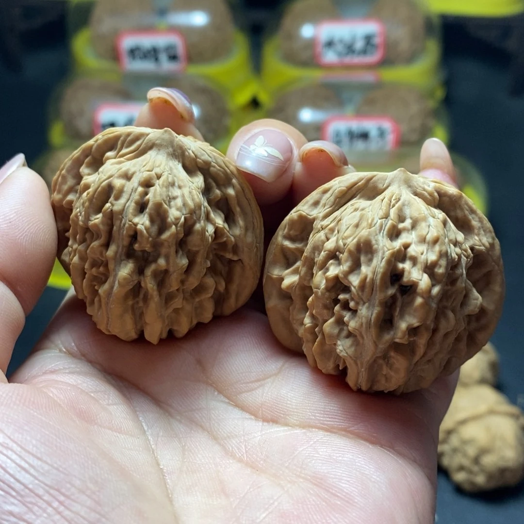 文玩核桃把件4号四座楼42尺全品