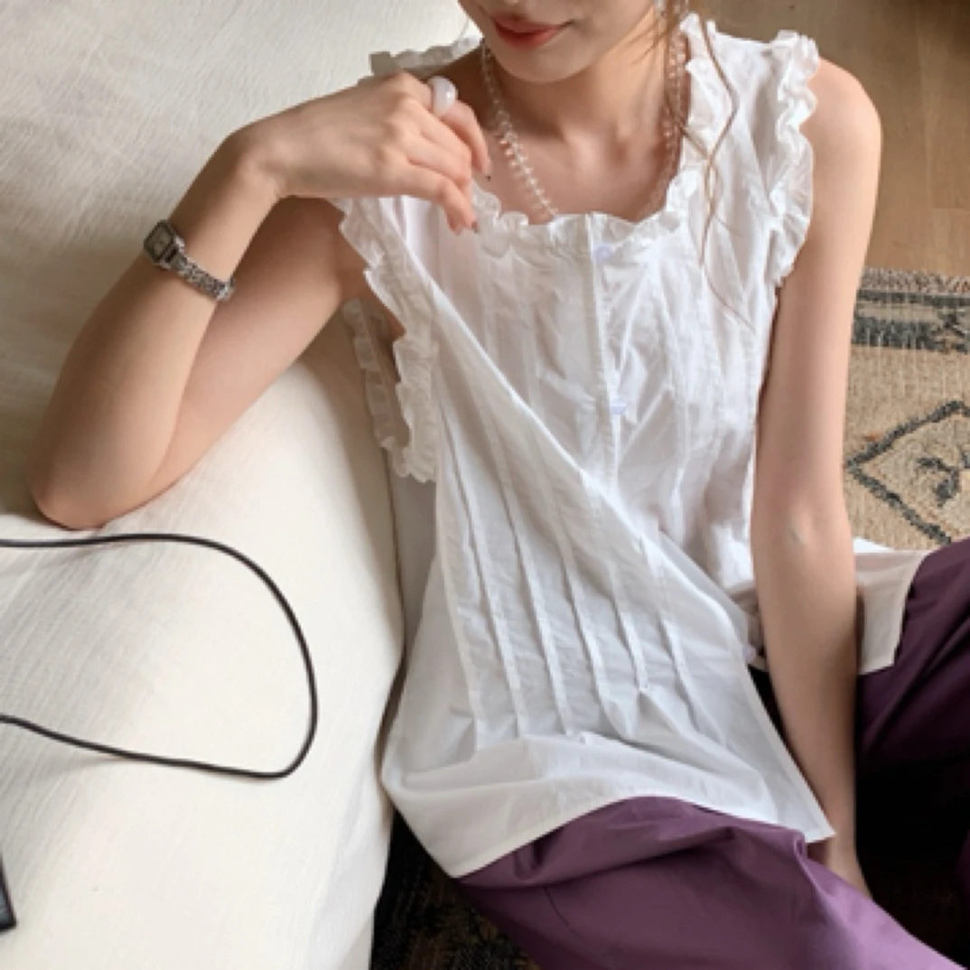 夏季新款甜美减龄木耳边压褶无袖衬衫女宽松百搭背心上衣