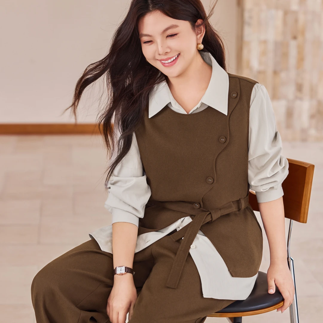 秋上新高级感磨毛马甲衬衫阔腿裤三件套装】MsShe大码女装Q2509041