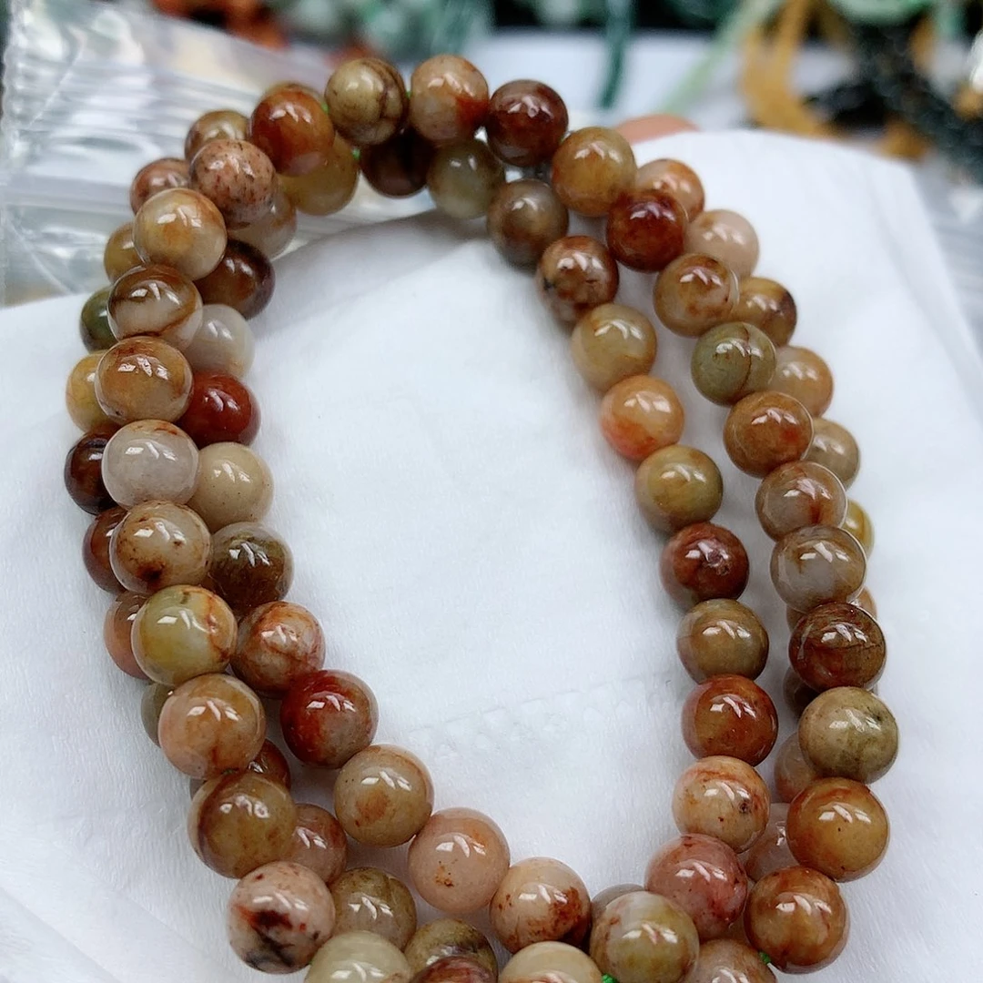 翡翠颈饰未镶嵌手串