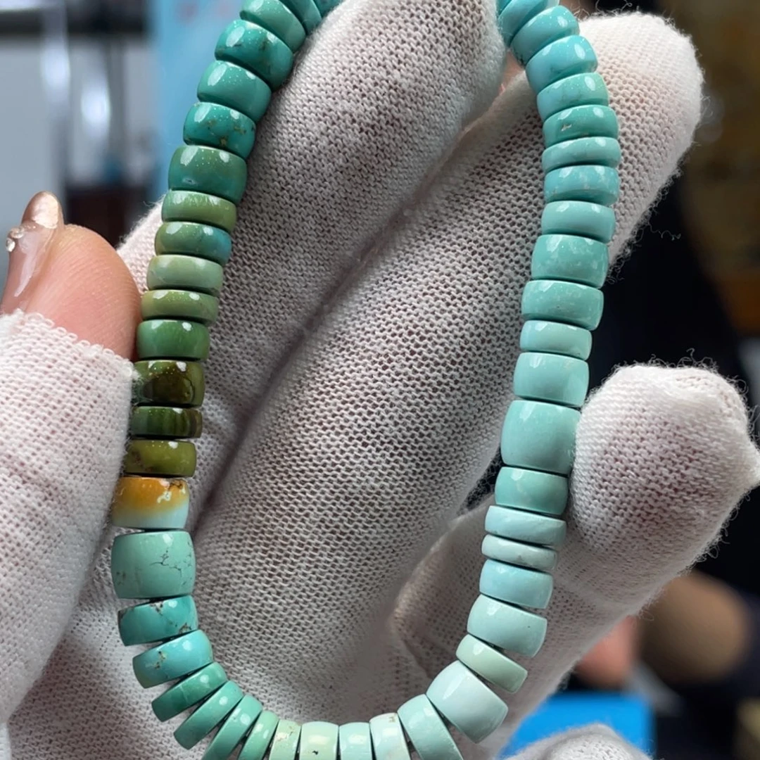 绿松石未镶嵌挂件