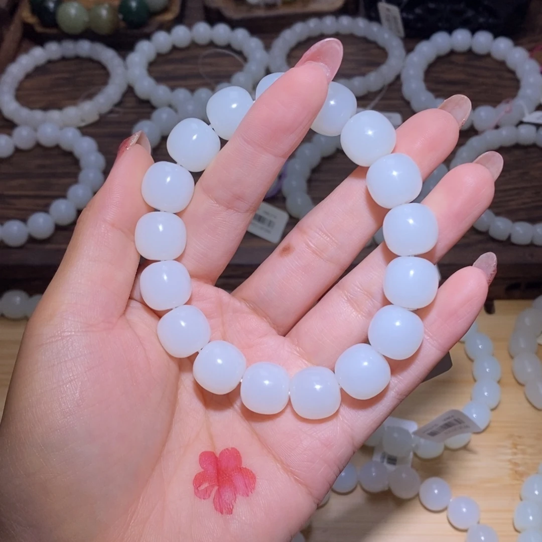L***Y手串未镶嵌和田玉13