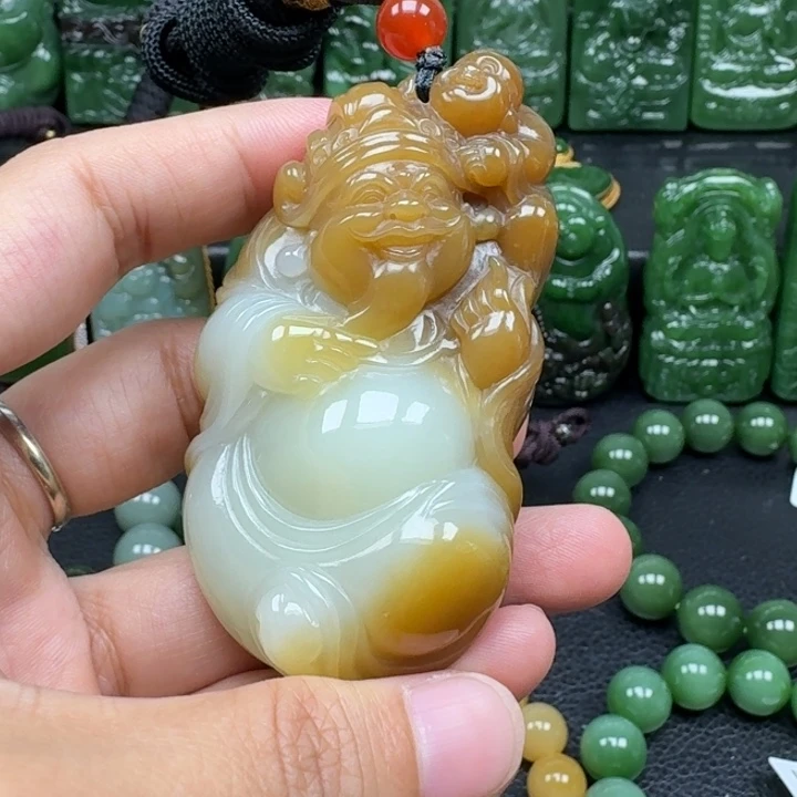 颈饰未镶嵌和田玉