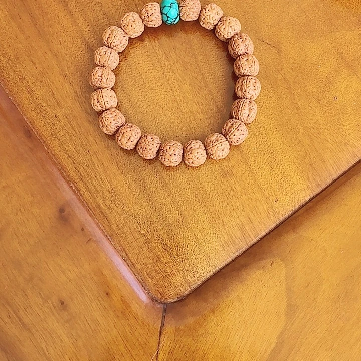 一****?七天无理由退换货金刚手串