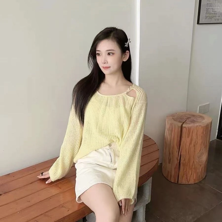 圆领针织衫2025春秋新款女装时尚气质宽松款甜美镂空亮片减龄上衣