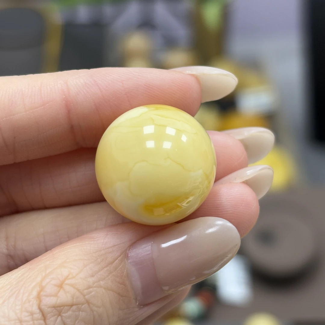 19.3mm带皮色· 小妖珠宝天然原矿琥珀蜜蜡