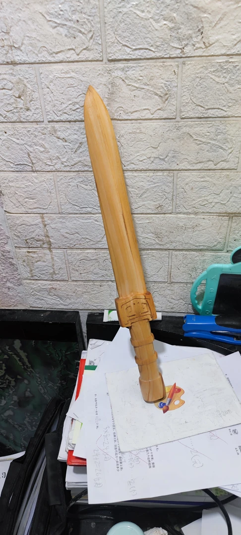 长度约50厘米剑刃宽度4.8厘米最大宽度6.2厘米