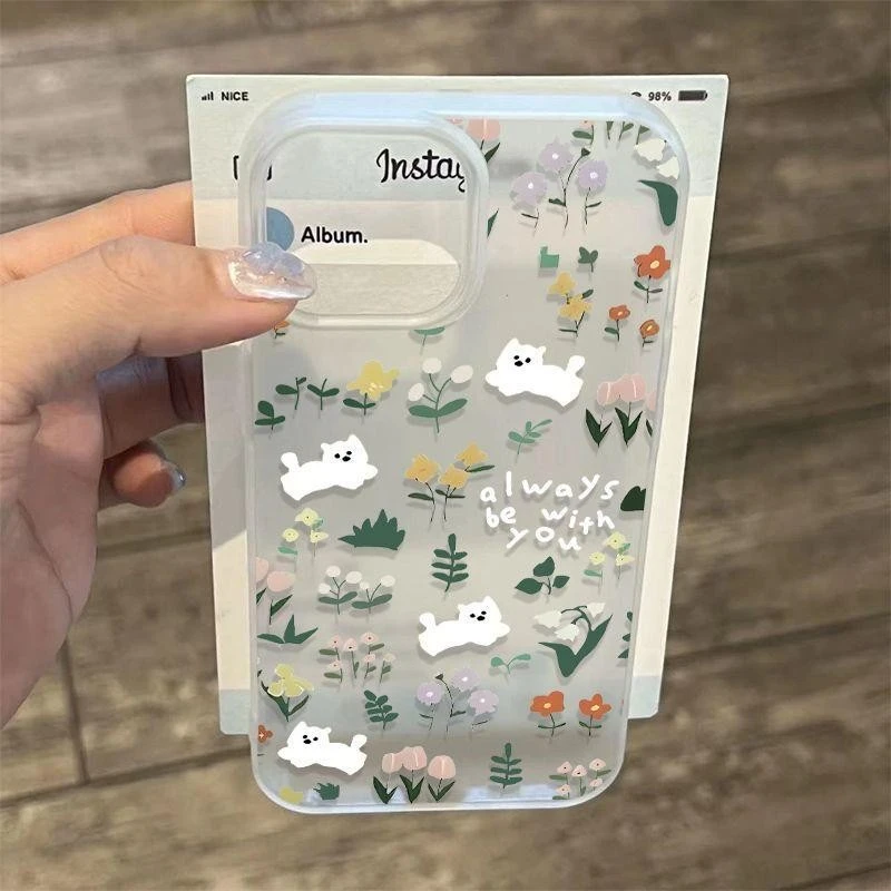 花朵小白狗适用苹果16PROMAX手机壳iPhone15磨砂14大孔13软壳12/X