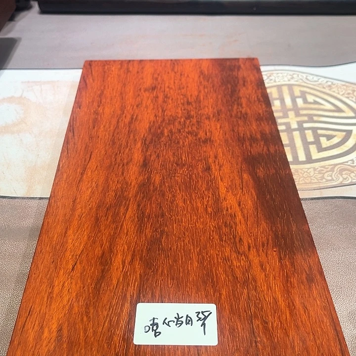 非洲紫檀（红花梨）唔**月