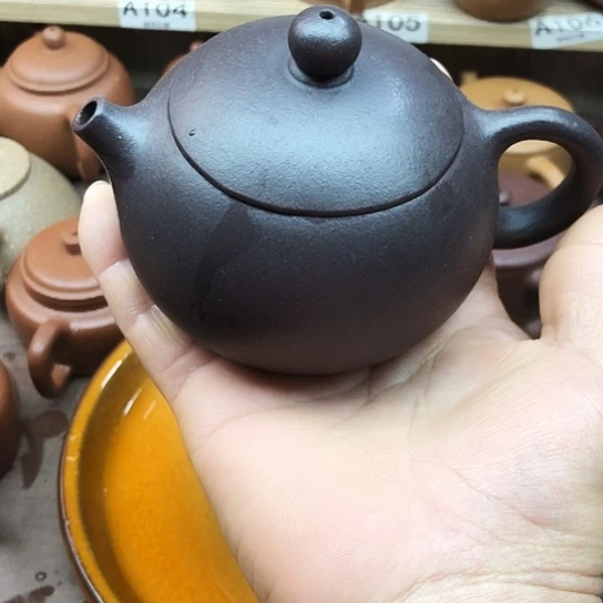 茶壶紫砂天青泥西施200豪升左右