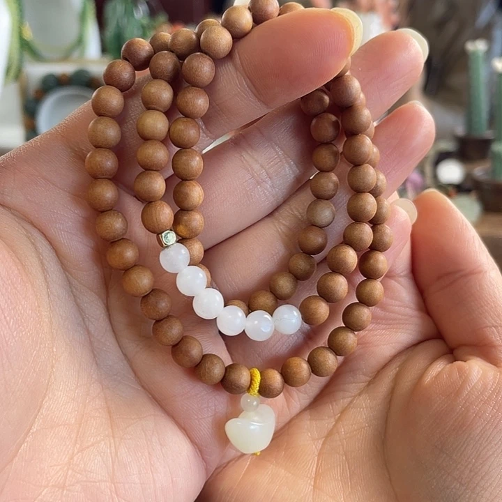 和田玉（糖玉）未镶嵌手链