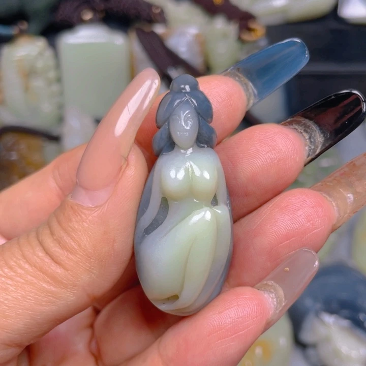 和田玉挂件未镶嵌N*哥