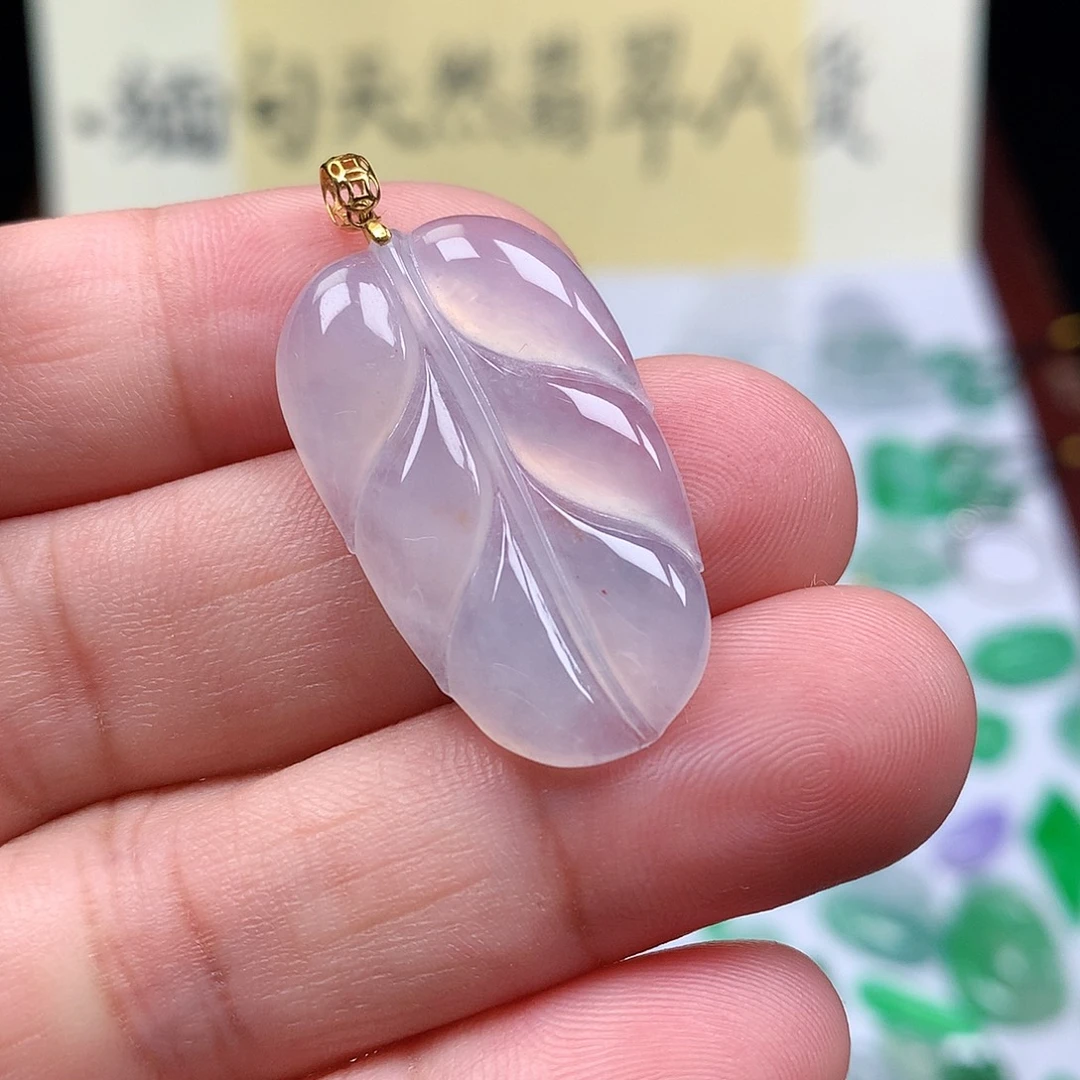 翡翠裸石18K金镶嵌缅甸天然A货翡翠冰种叶子