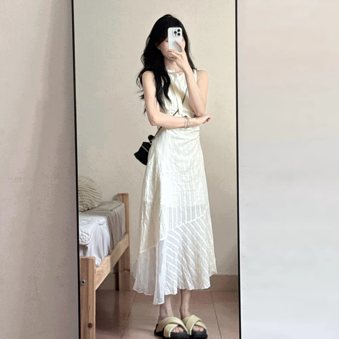 法式背心无袖白色连衣裙子女夏季2025年新款流行海边度假长裙4345