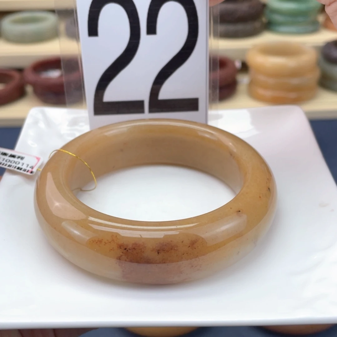 【闪购商品】石英质玉手镯未镶嵌