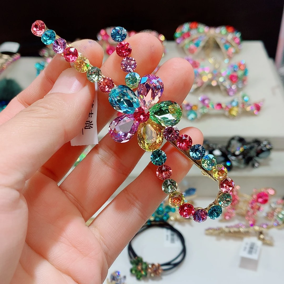 皮质铁合金发饰漂亮