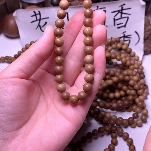 檀香木手串/手链檀香0,8/25单圈圈顺纹
