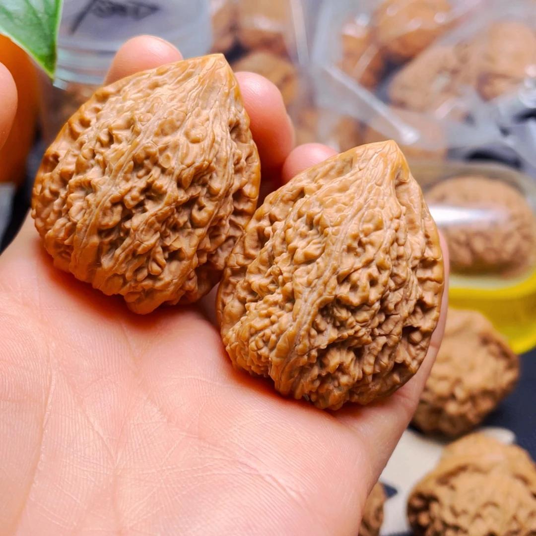 文玩核桃吊坠塔尖yi dui