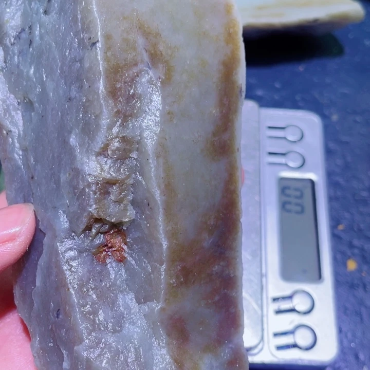 和田玉未镶嵌珠宝半成品