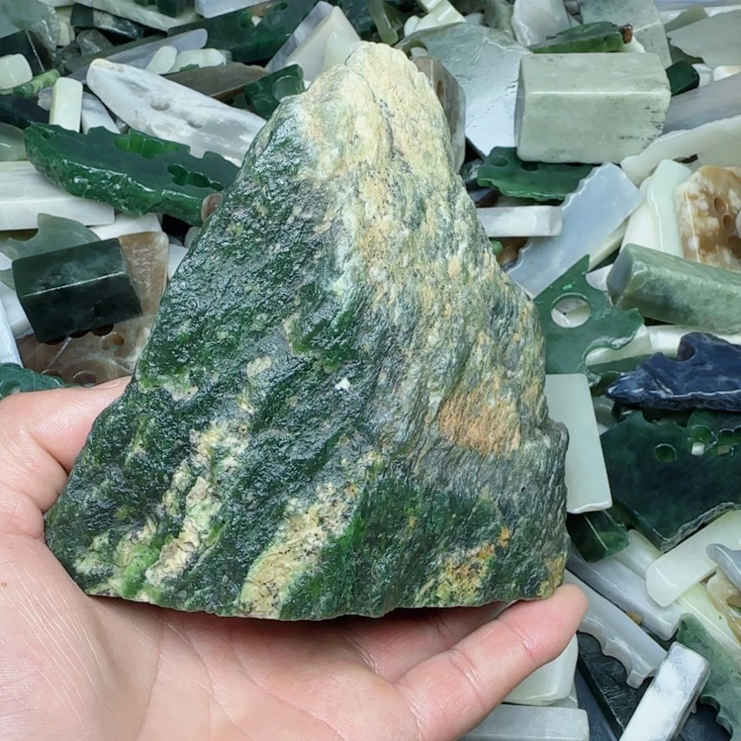 和田玉珠宝半成品未镶嵌小**大