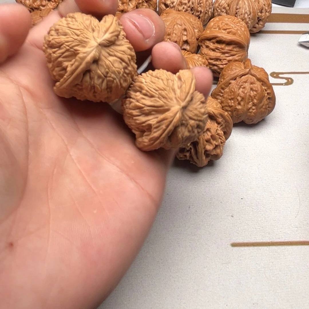 文玩核桃手把件亿核