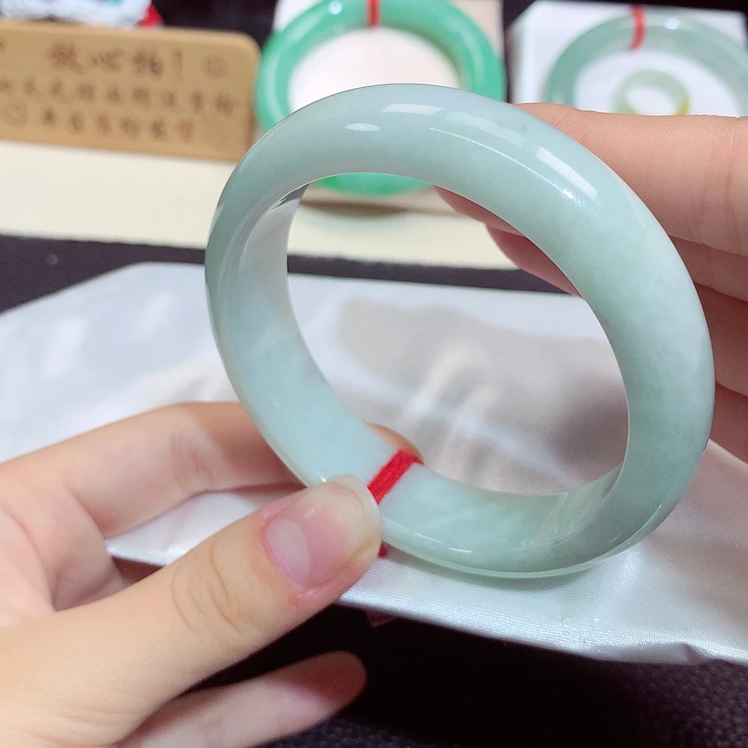 翡翠未镶嵌手镯425