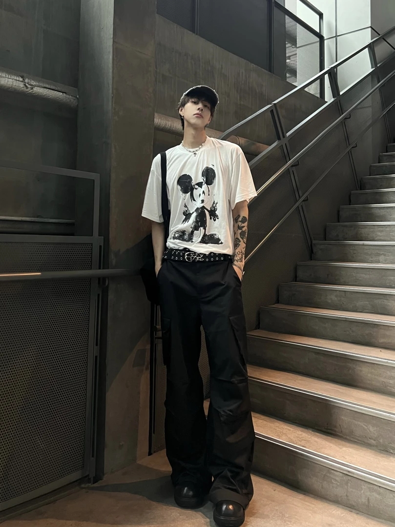 包帅的！某保189！小众cleanfit恶魔米奇短袖男女