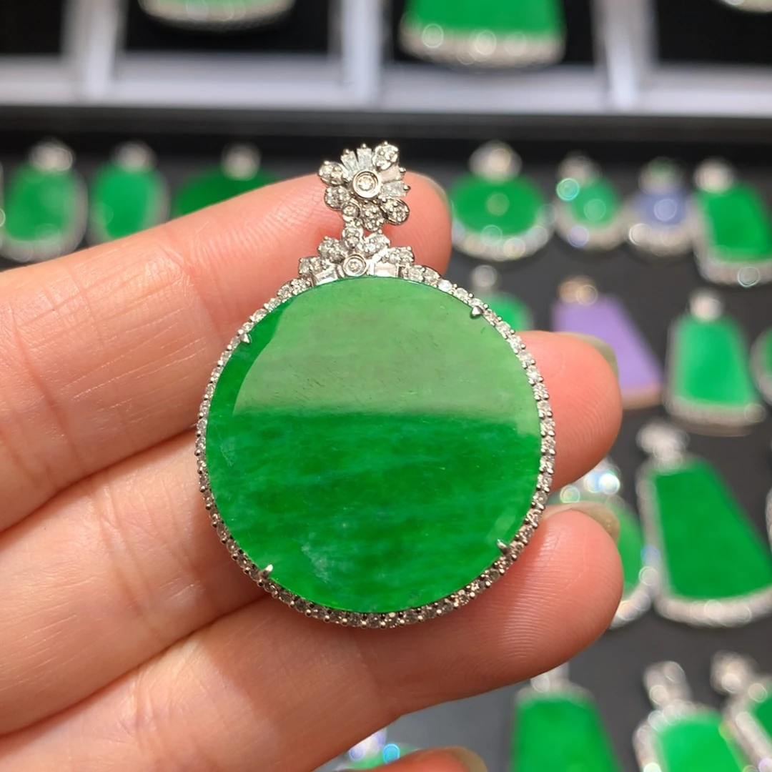 翡翠颈饰18K金镶嵌@**徐翡翠