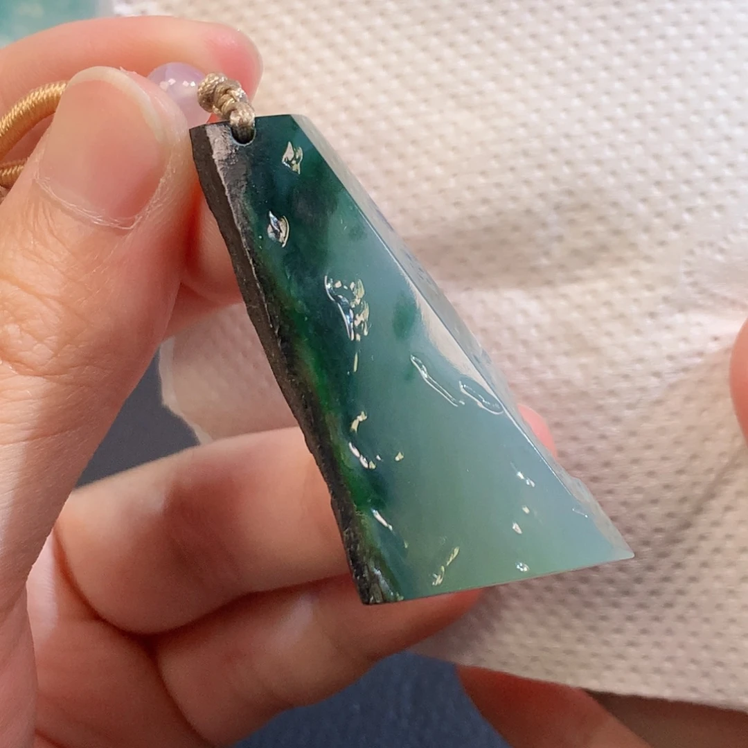 翡翠未镶嵌吊坠(不含链)298