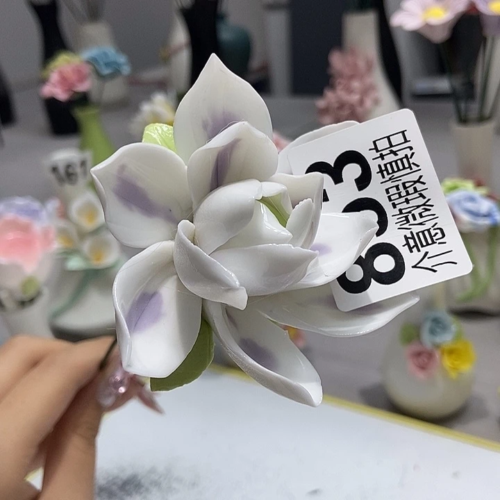 陶瓷纯手工捏花设计