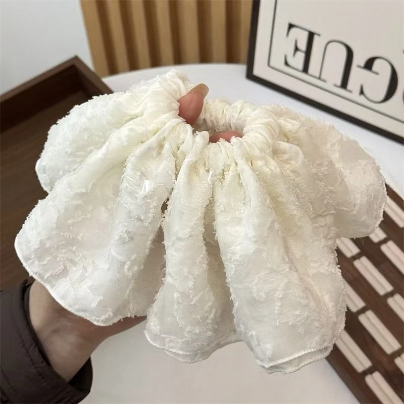 127超仙赫本风法式优雅气质樱花点点大肠圈简约温柔马尾头绳新款