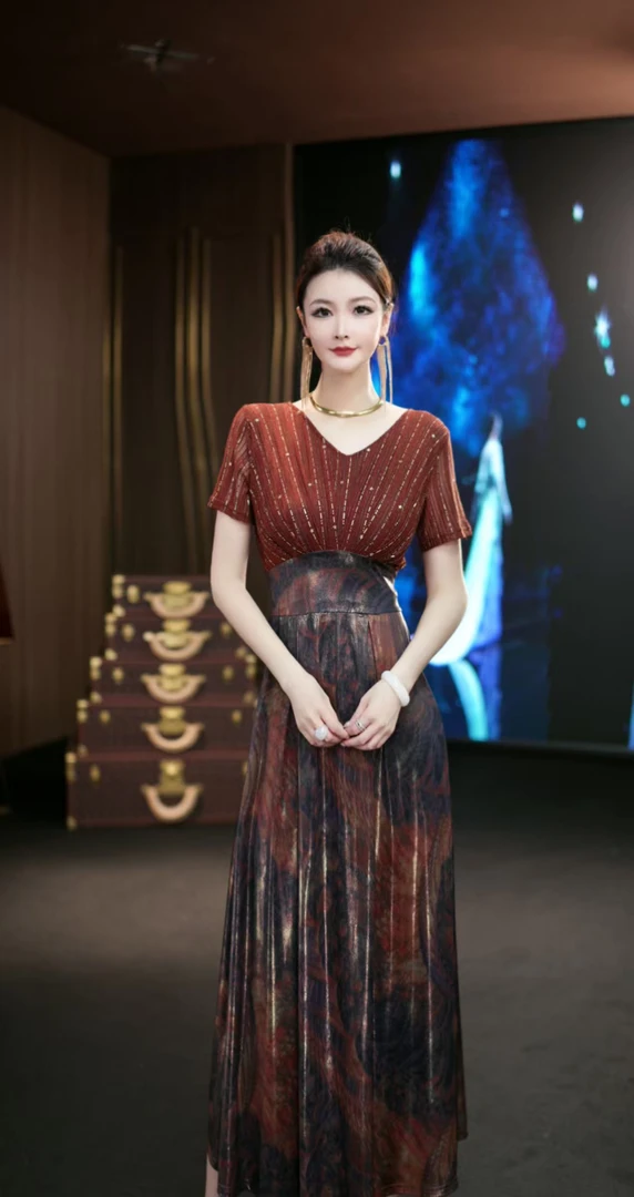 YINGHOU【曼曼】高贵夏季气质显瘦款拼接设计师长款连衣裙 D2190A