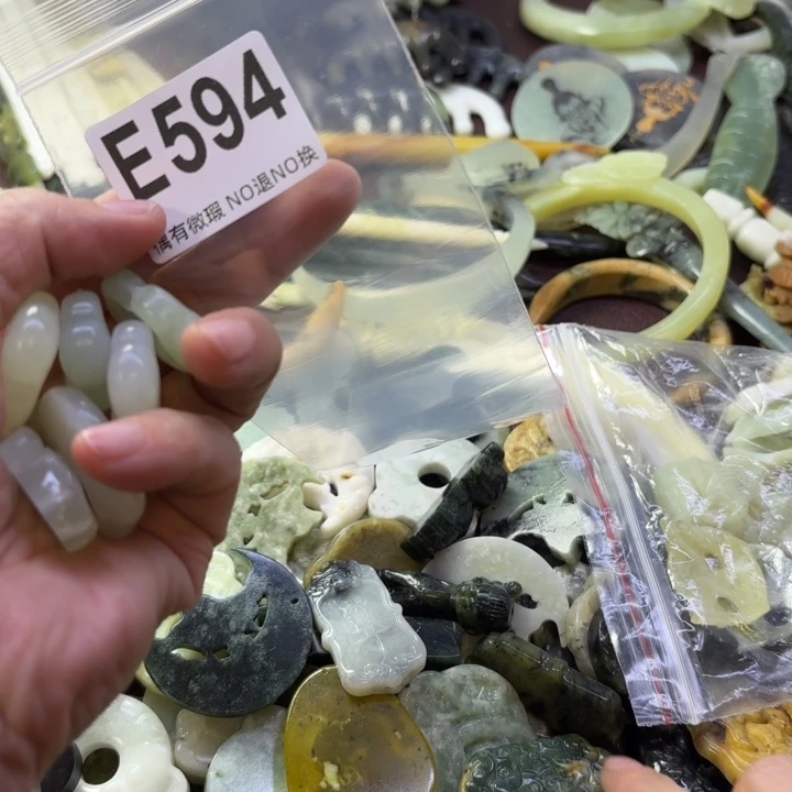 蛇纹石玉合金发饰闹*