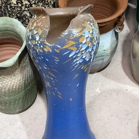 紫砂花盆口16高度41缺口瑕疵