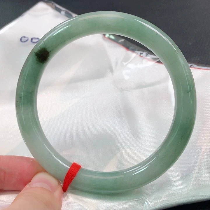 翡翠手镯未镶嵌0009号