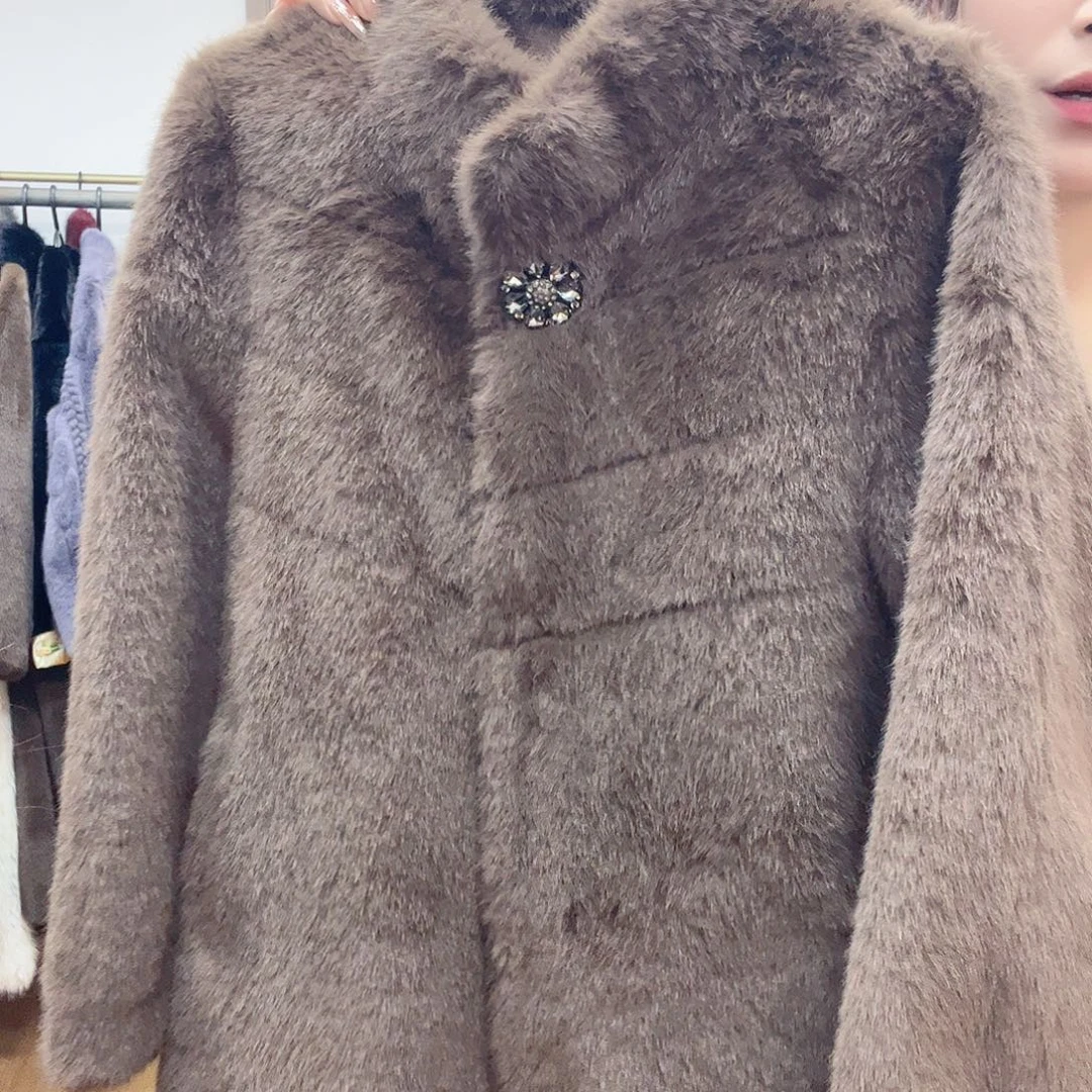 57号皮毛一体外套