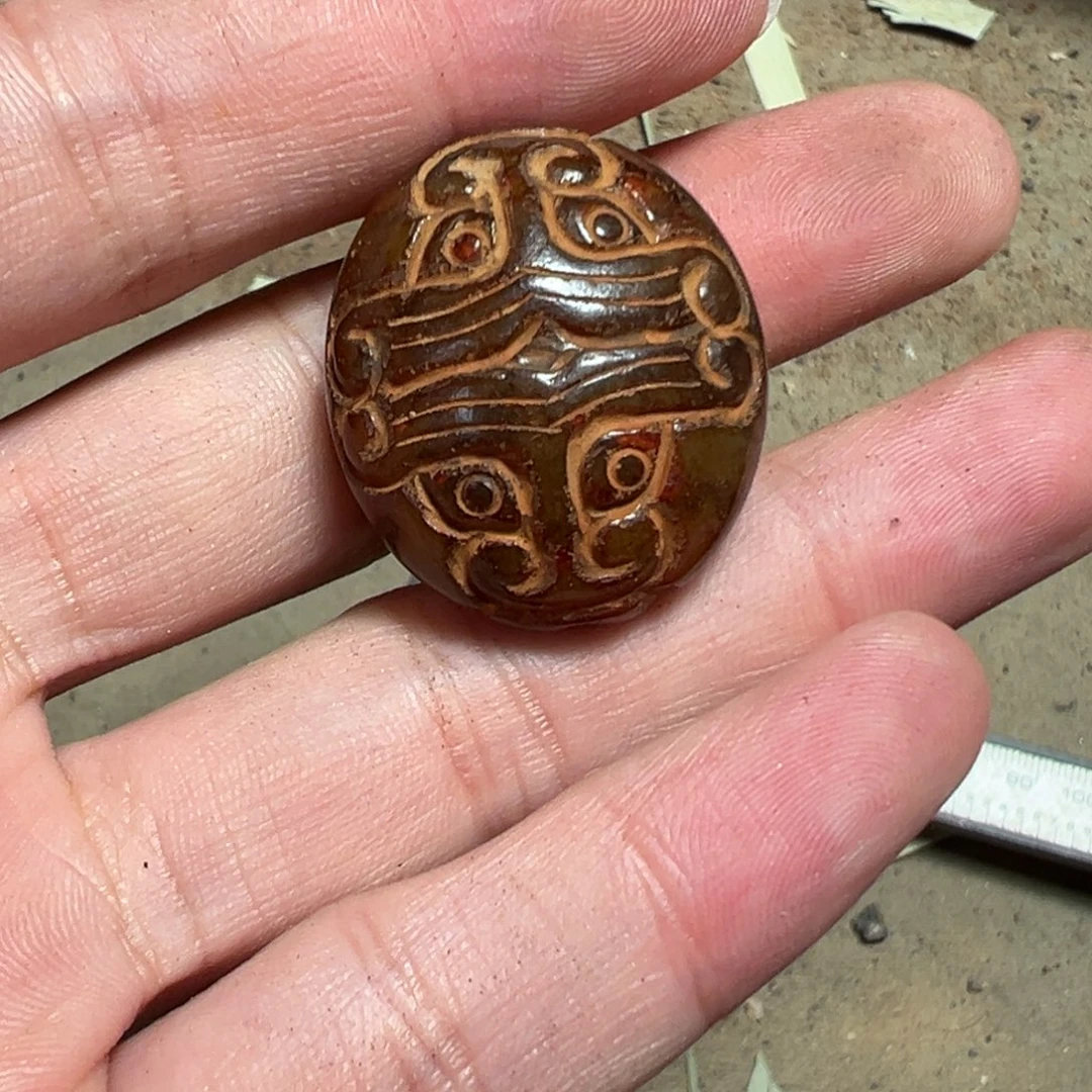 和田玉（糖玉）未镶嵌挂件