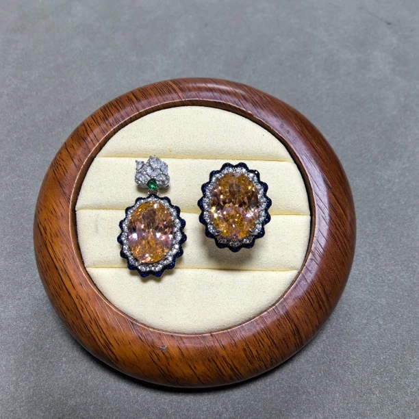 【经典永恒  光芒四射】套装 GDJ3356