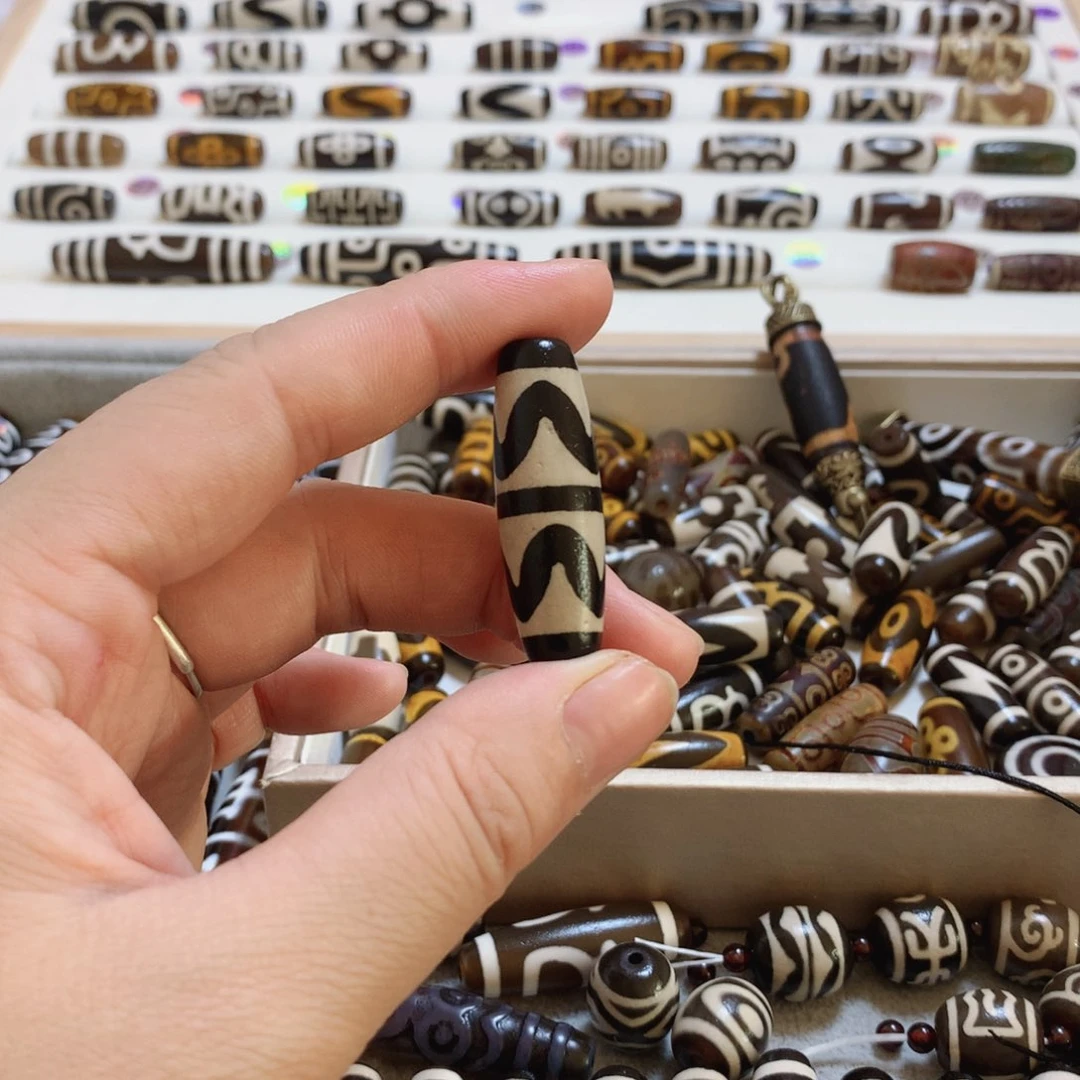 未镶嵌颈饰玛瑙/玉髓