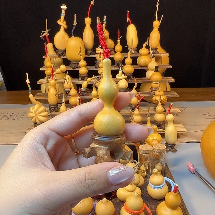 有***版藤木手把葫芦不退不换