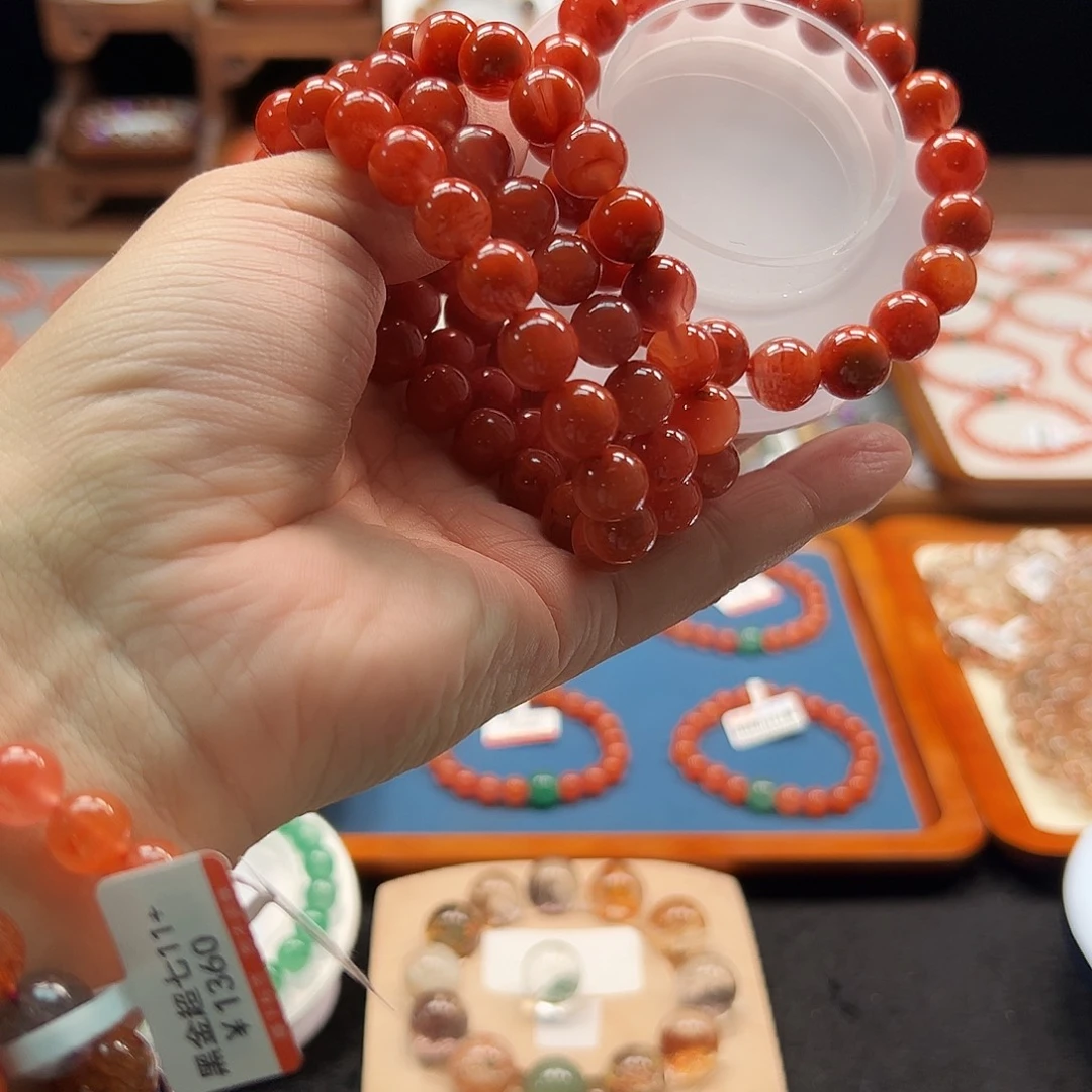 鳳***飛南红玛瑙未镶嵌手链