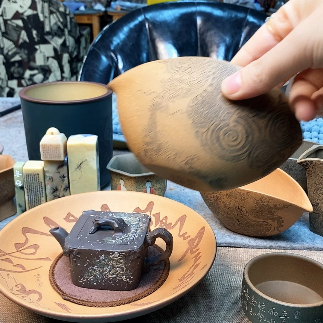 L***e茶杯紫砂宜兴紫砂杯
