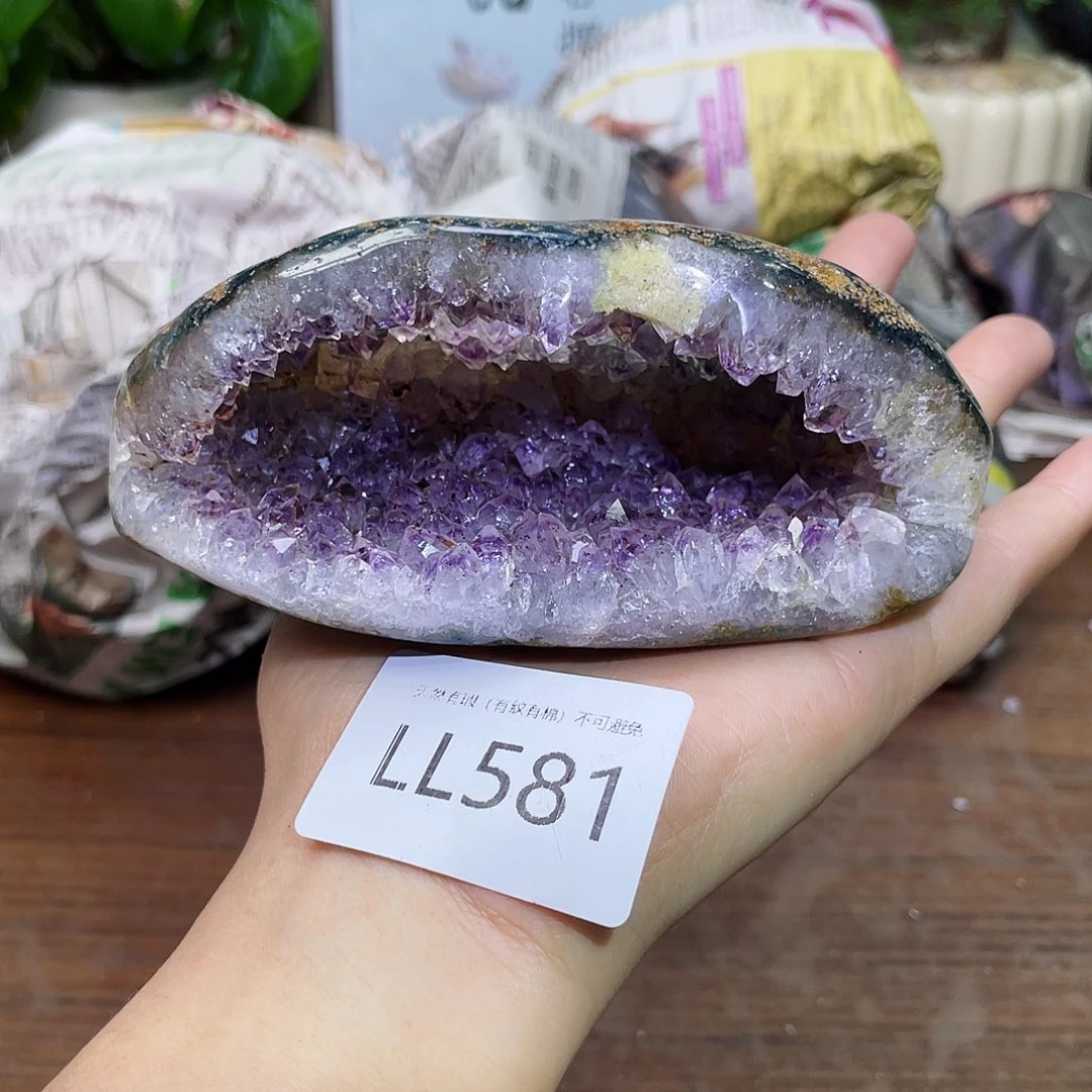 未镶嵌大型摆件（非配饰）水晶
