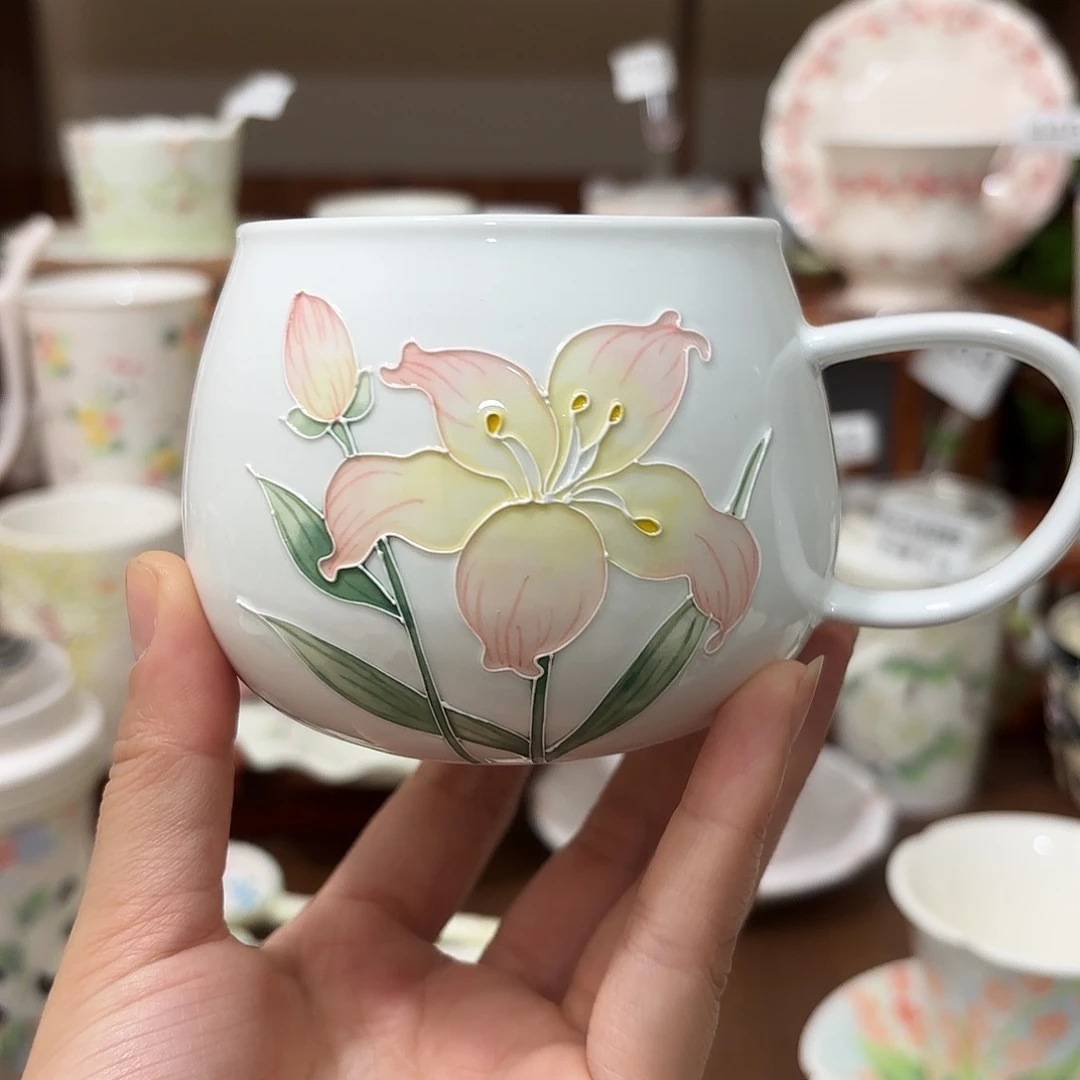 景德镇原创手绘陶瓷