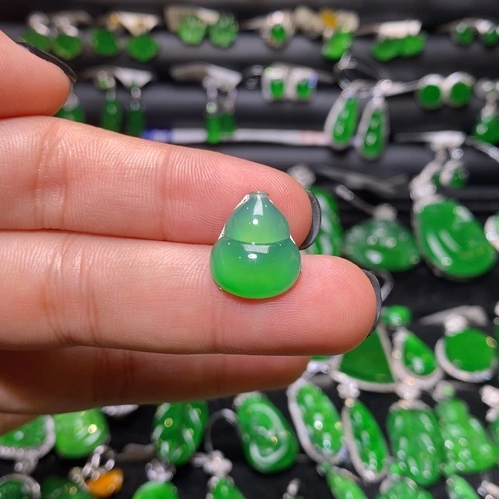 翡翠裸石天然翡翠